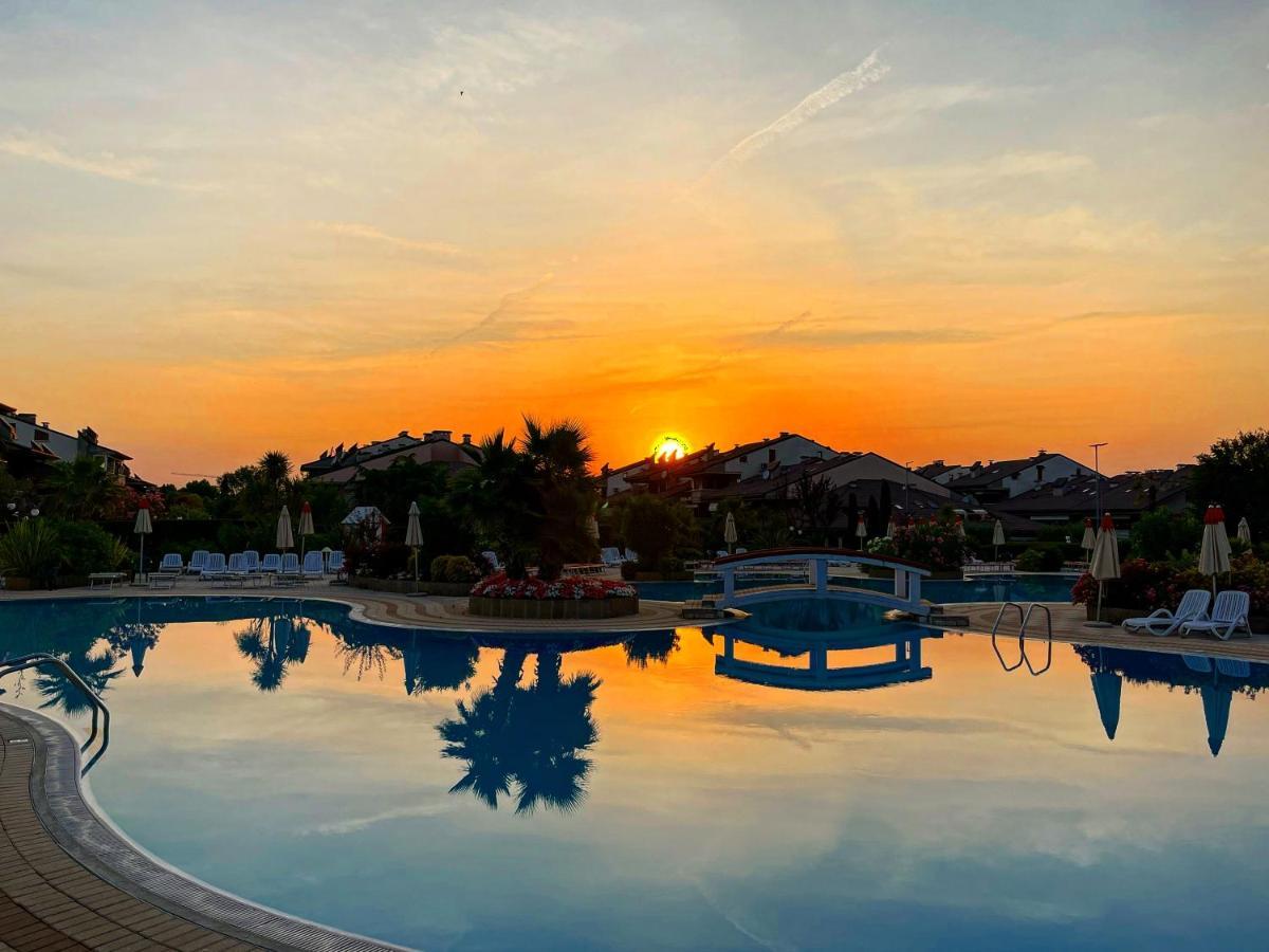 Green Apartment And Pools ديسينسانو ديل غاردا المظهر الخارجي الصورة