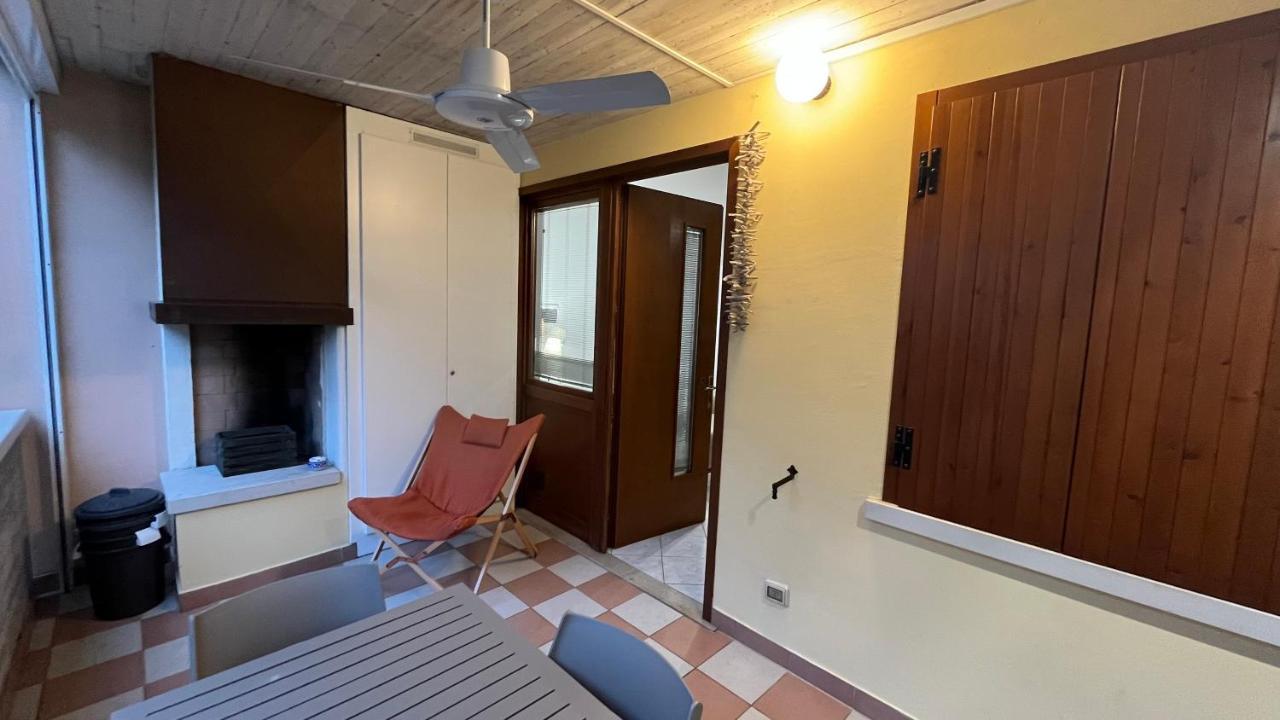 Green Apartment And Pools ديسينسانو ديل غاردا المظهر الخارجي الصورة
